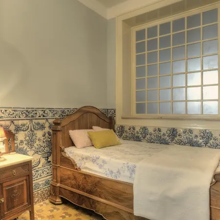 Angel's Classic Portuguese Palace Apartman *